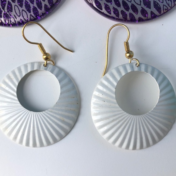 💎Bundle of 3 Fashion earrings💎 - Picture 3 of 4